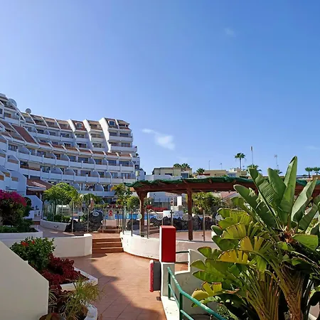 Apartment 1 Bedroom Sea Views